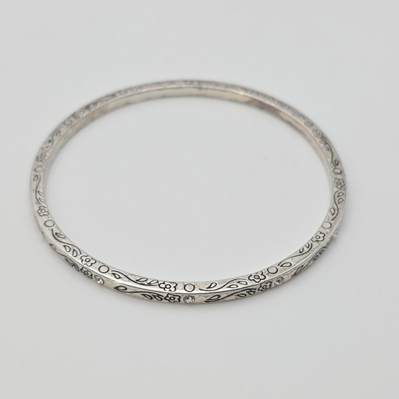 BRIGHTON Floral Thin Bangle Bracelet 12 Crystals Scrollwork Silver Plate 8" - Picture 5 of 10